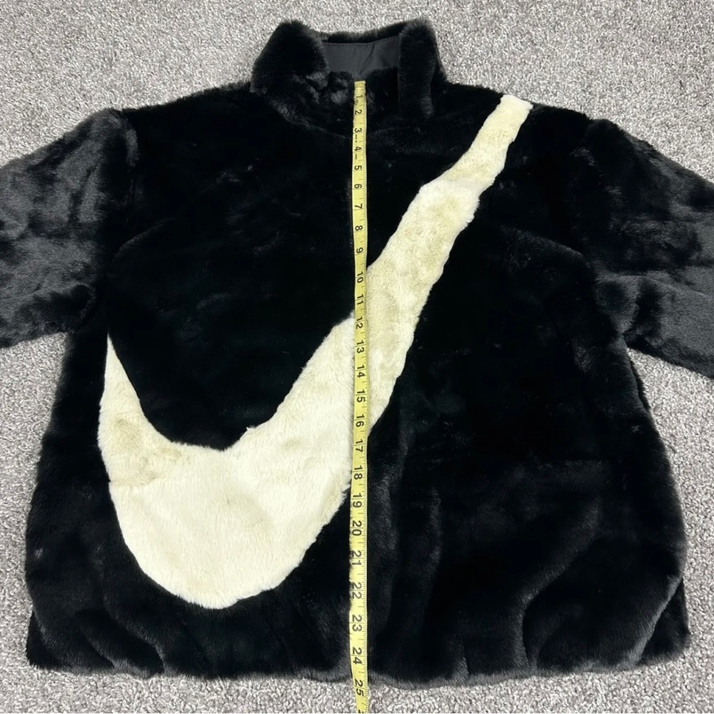 Nike Faux Fur Jacket, NIKE SWOOSH - Picture 12 of 14
